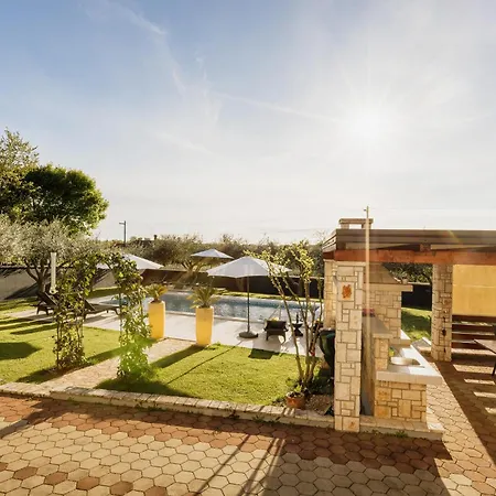 Villatota Apartamento Umag