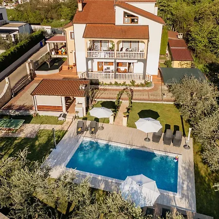 Villatota Апартаменты *